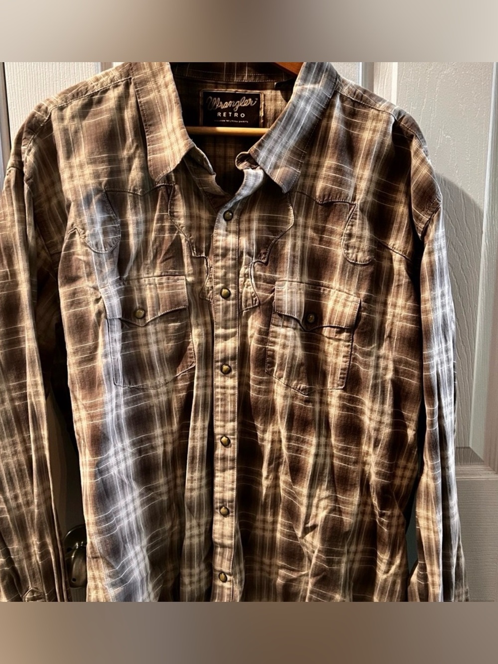 Wrangler Retro Brown and Cream Plaid Western Shirt